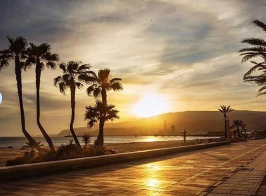 ¡Como En Casa! Precioso Apartamento En Almería Exterior foto
